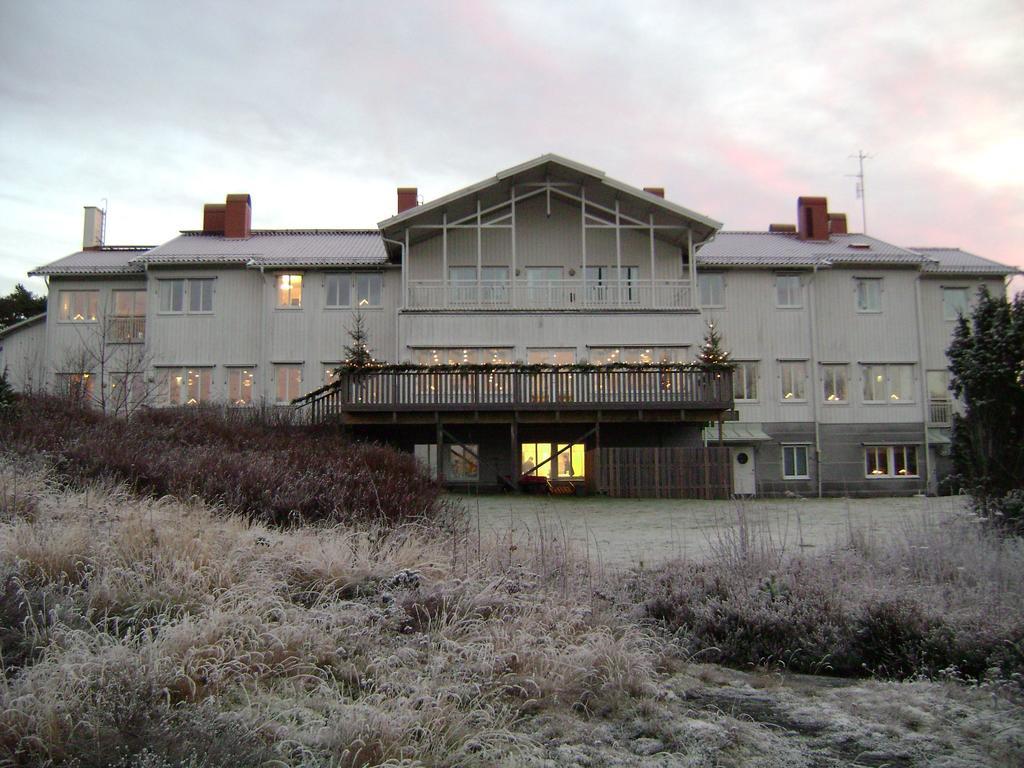 Ah Stifts- & Konferensgard Hotel Ljungskile Exterior photo